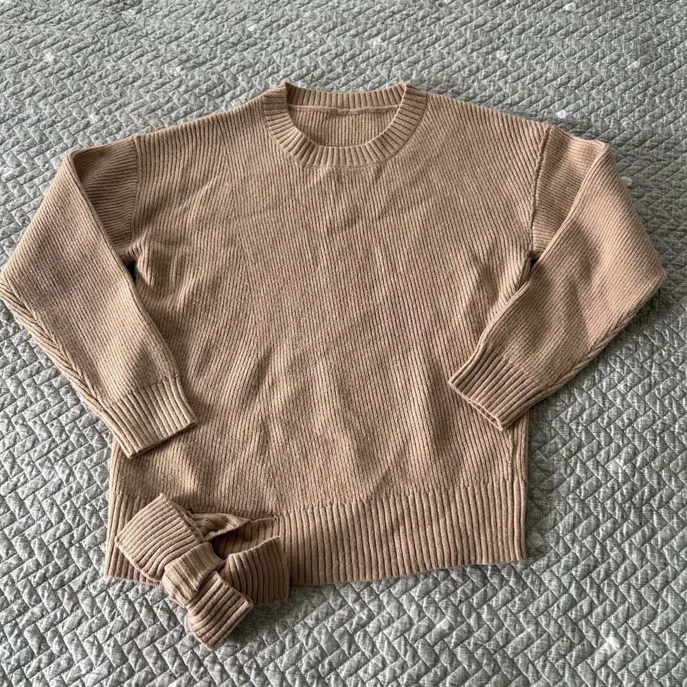 Cream Long Sleeve Knit Sweater V-Neck Bow Detail Womens Size Medium